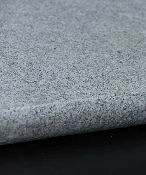 Diamond-White-Granite--Fine-Grain--Bullnose